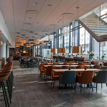 Western Arena Otel 4*