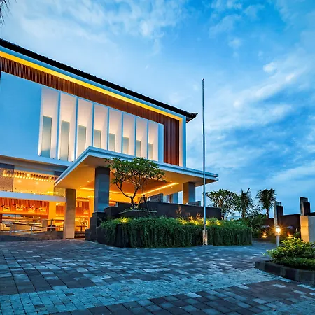 Western Arena Otel 4*