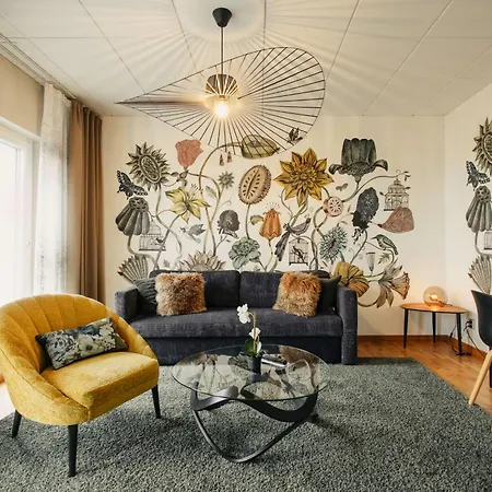 Отель Western Arena 4*